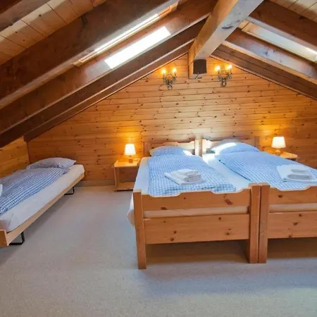 Three-bedroom Cozy In *